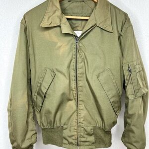 Cold Weather Combat Vehicle Tanker CVC Jacket Size M/R US Army T-109 Vintage